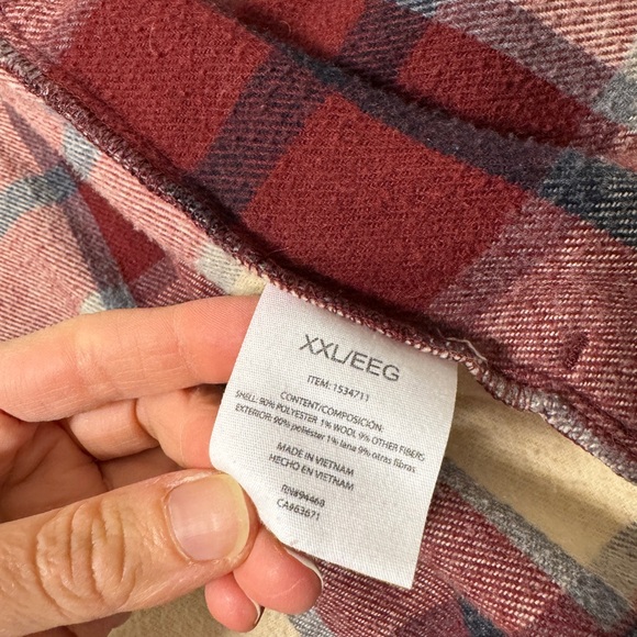 Oversized Shacket - Picture 9 of 9